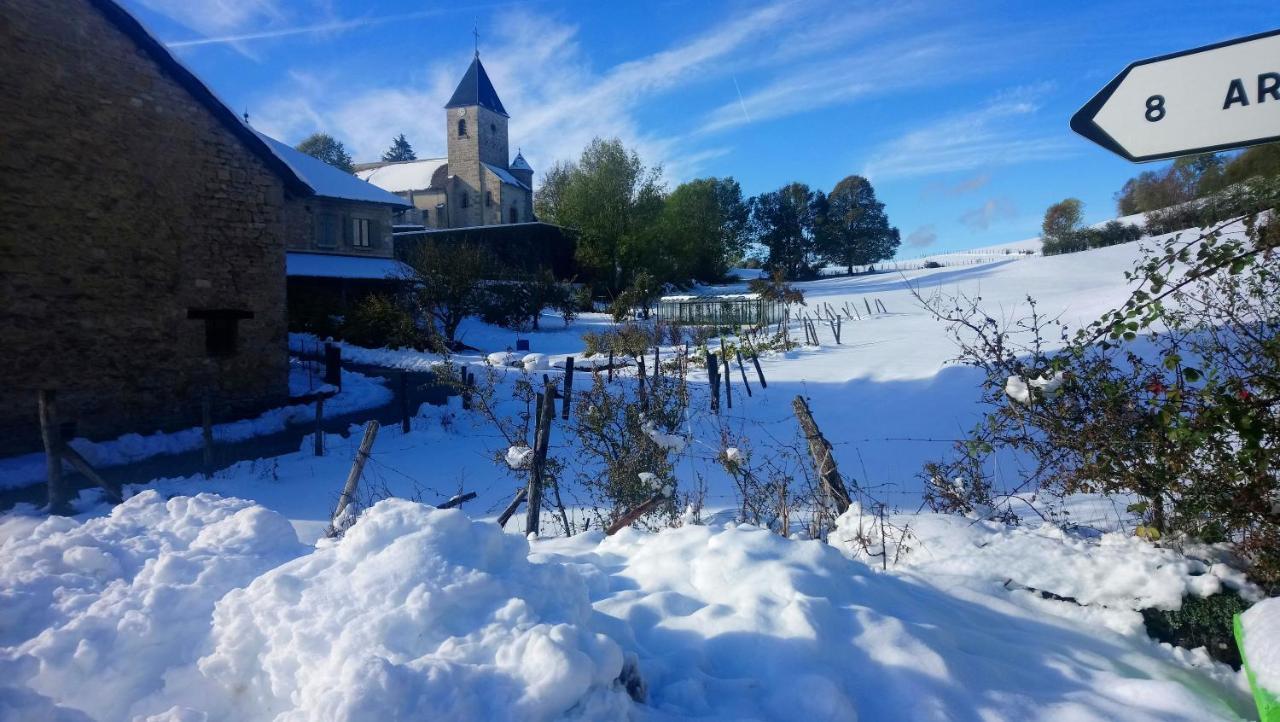 Auberge à la Vieille Cure Arandas Esterno foto